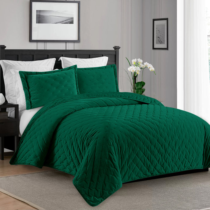 Canora Grey Luxury Crushed Velvet Bedspread & Reviews Wayfair.co.uk